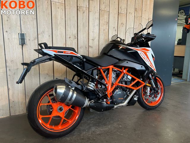 ktm - 1290-super-duke-gt