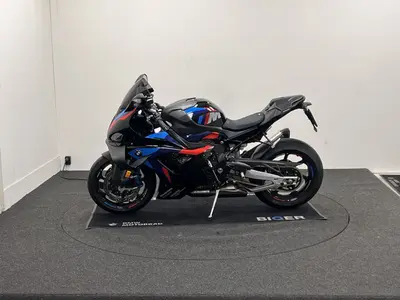 BMW M 1000 RR – foto 3