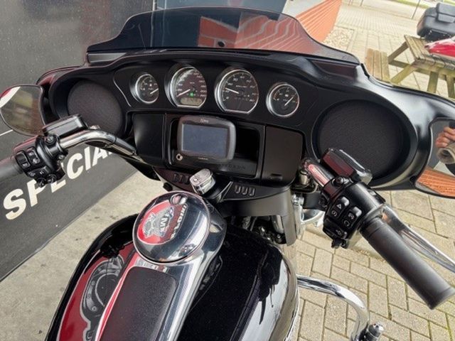 harley-davidson - electra-glide-flh