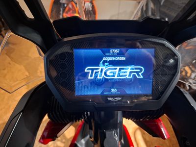 TRIUMPH TIGER 850 SPORT – foto 3