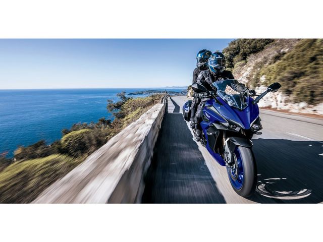 suzuki - gsx-s-1000-gt