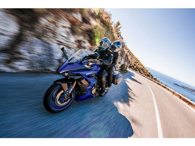 suzuki - gsx-s-1000-gt