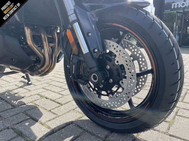 kawasaki - versys-1100-se