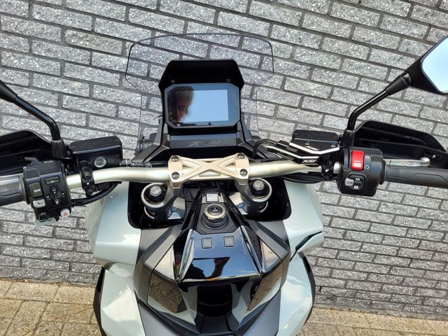 honda - x-adv