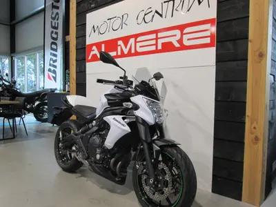 KAWASAKI ER 6 N – foto 3
