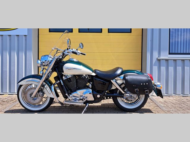honda - vt-1100-c3-shadow