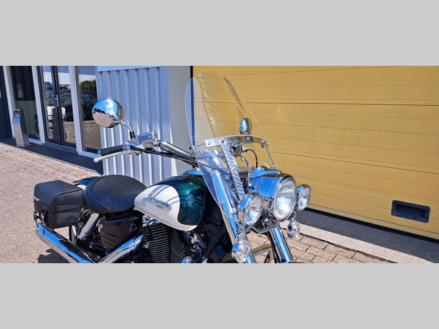 honda - vt-1100-c3-shadow