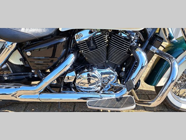 honda - vt-1100-c3-shadow