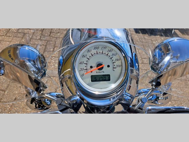 honda - vt-1100-c3-shadow
