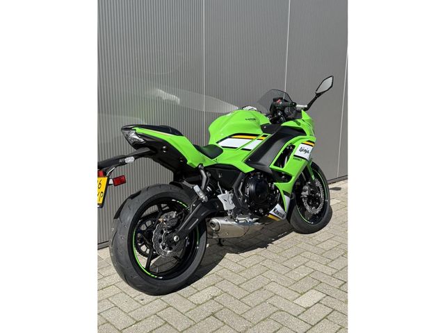 kawasaki - ninja-650-krt-edition