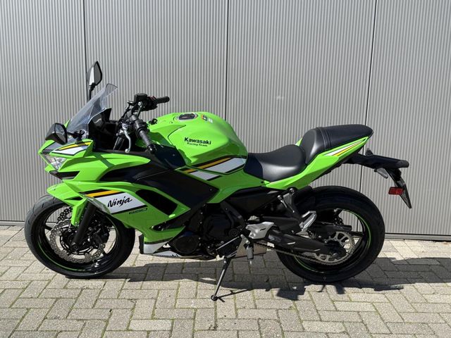 kawasaki - ninja-650-krt-edition
