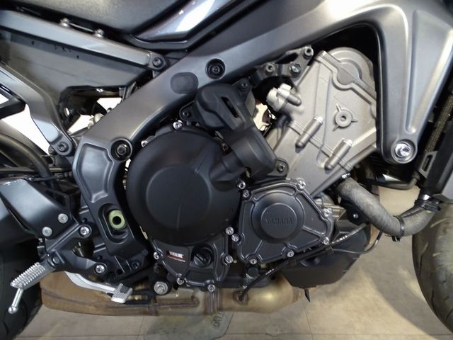 yamaha - mt-09