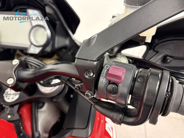 ducati - multistrada-1200-s-pikes-peak