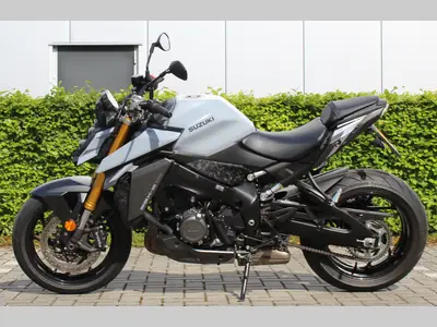 SUZUKI GSX-S 1000 – foto 2