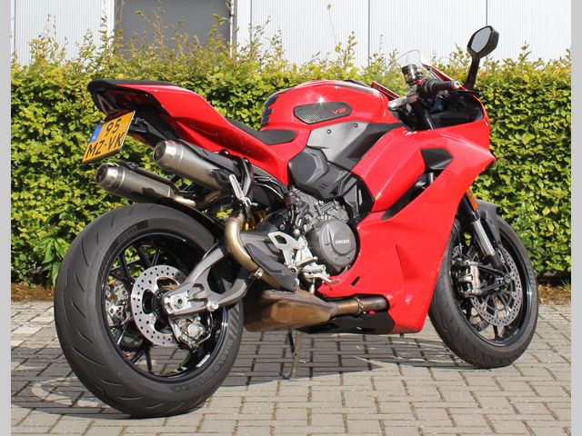 ducati - panigale-v2