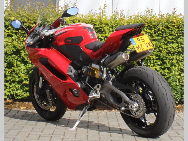 ducati - panigale-v2