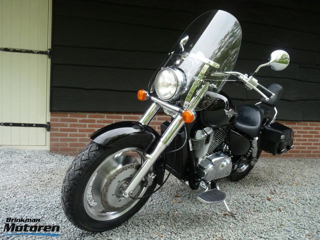 honda - vt-1100-c2-ace