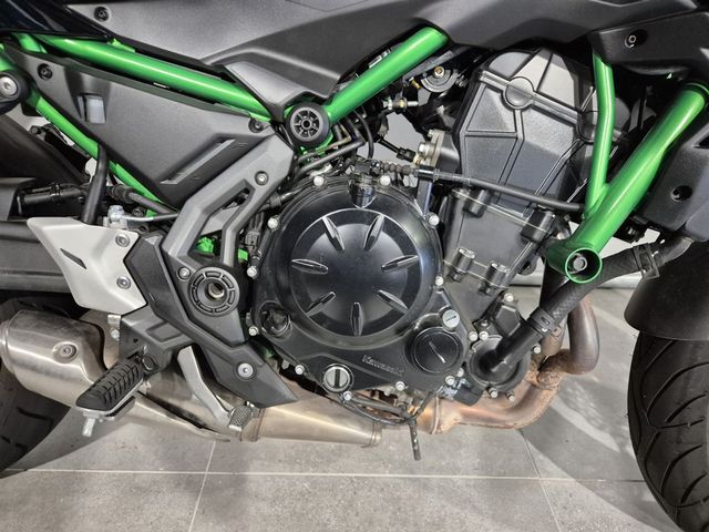 kawasaki - z650