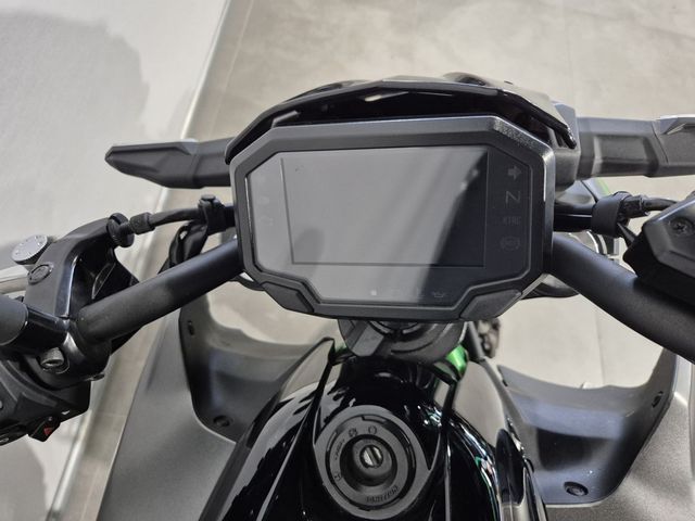 kawasaki - z650