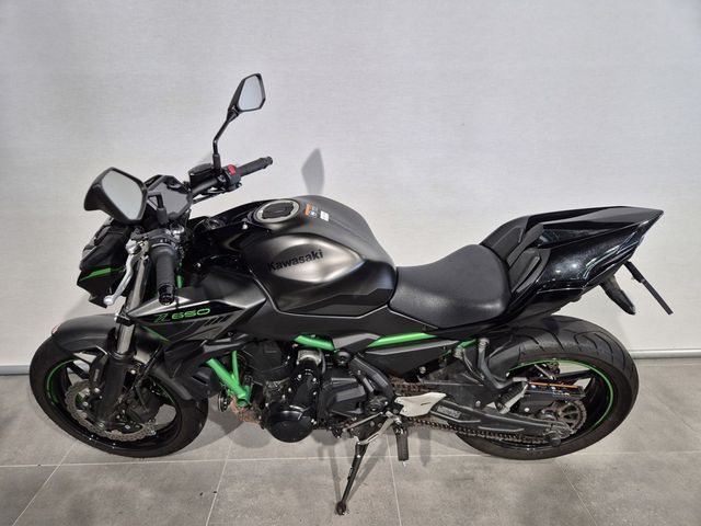kawasaki - z650