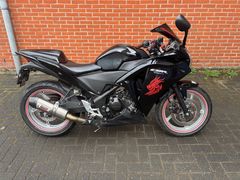 HONDA CBR 250 R