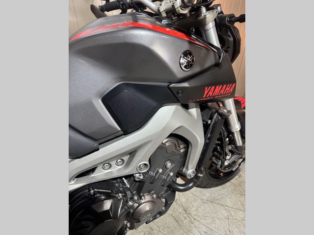 yamaha - mt-09