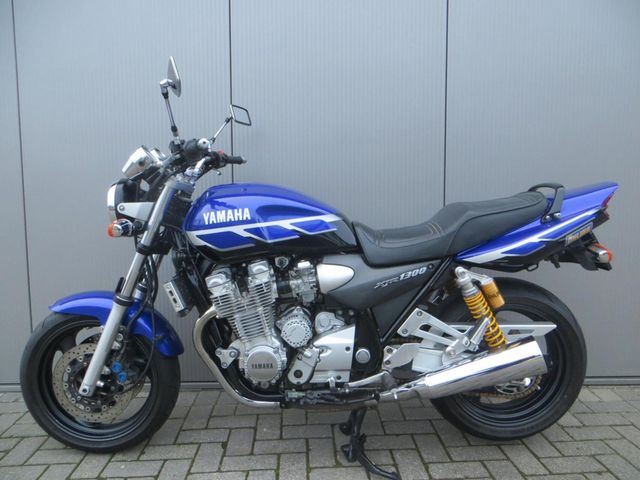 yamaha - xjr-1300