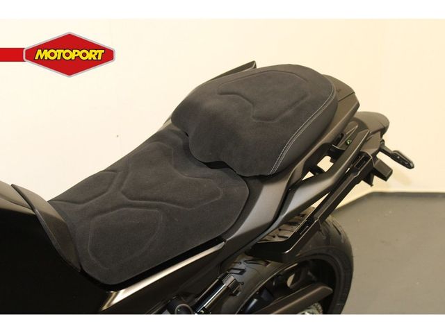 yamaha - tracer-7-gt