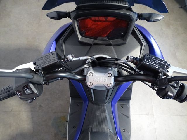 aprilia - sr-gt-200
