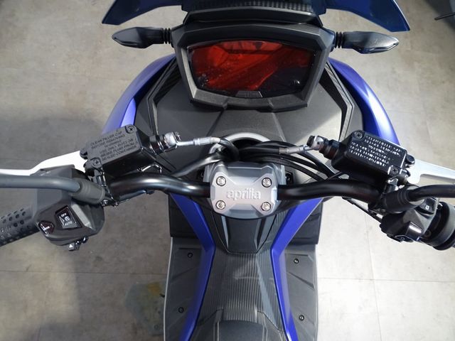 aprilia - sr-gt-200