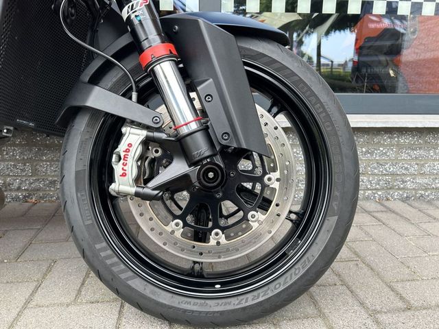 ktm - 1290-super-duke-r