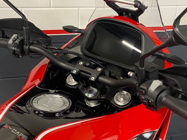moto-morini - x-cape
