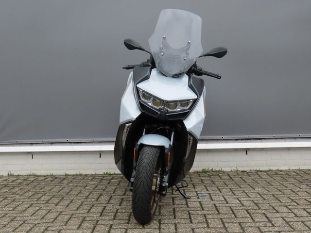 bmw - c-400-gt