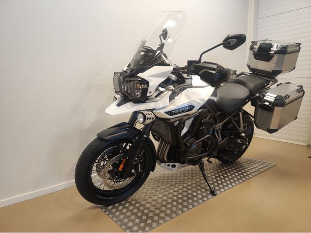 triumph - tiger-1200-xcx