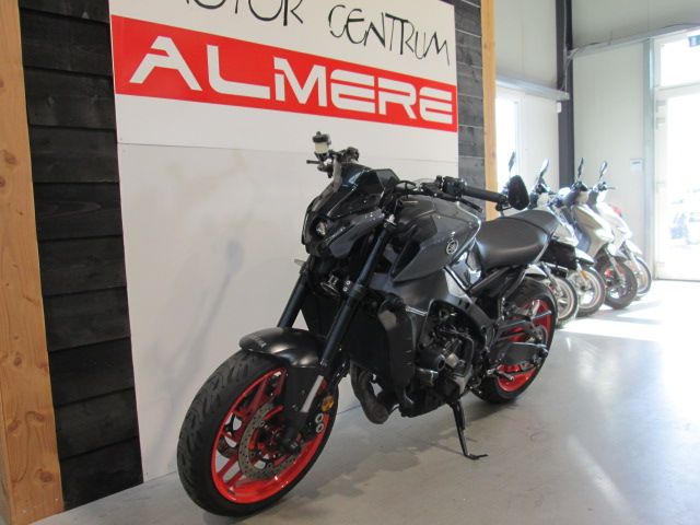 yamaha - mt-09-abs