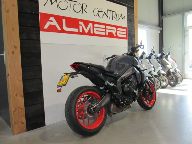 yamaha - mt-09-abs