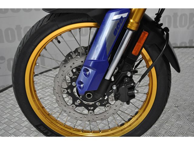 suzuki - v-strom-800-de