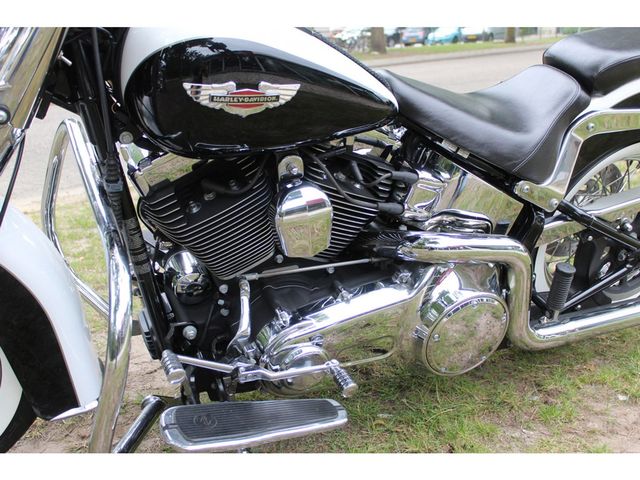 harley-davidson - nostalgia-softail-special-flstn