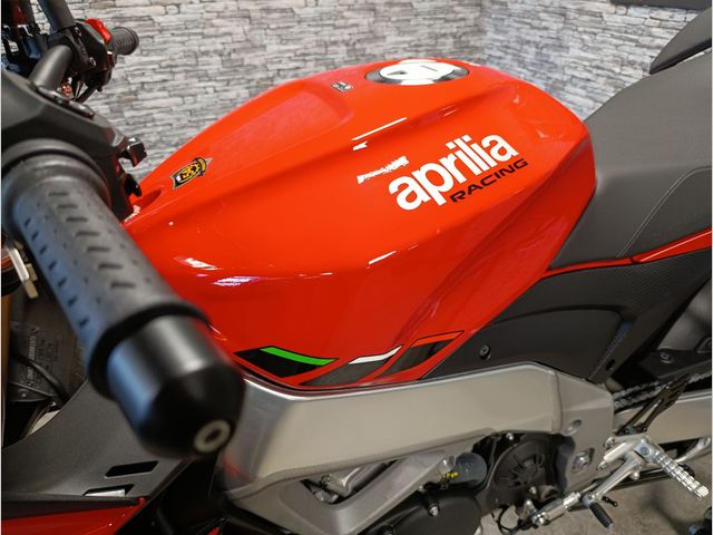 aprilia - tuono-v4-1100