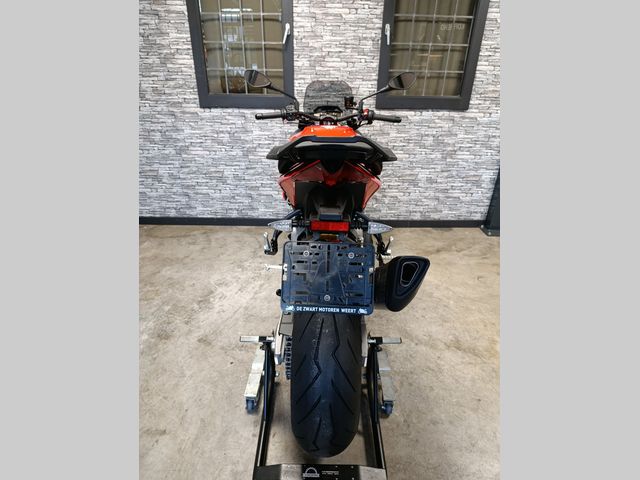 aprilia - tuono-v4-1100