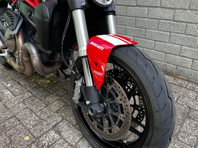 ducati - monster-821