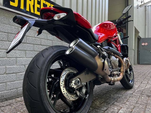 ducati - monster-821