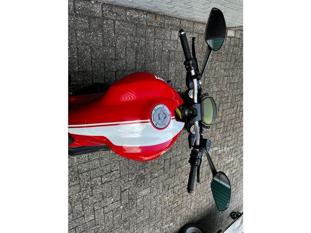 ducati - monster-821