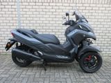 YAMAHA TRICITY 300