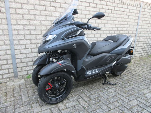 yamaha - tricity-300