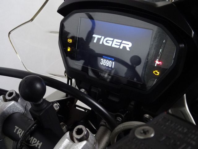 triumph - tiger-800-xrt