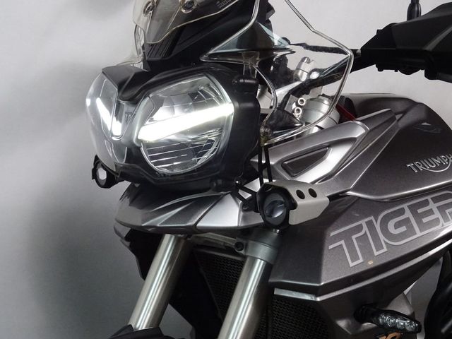 triumph - tiger-800-xrt