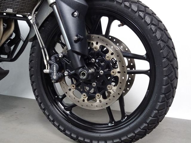 triumph - tiger-800-xrt