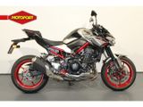 KAWASAKI Z900