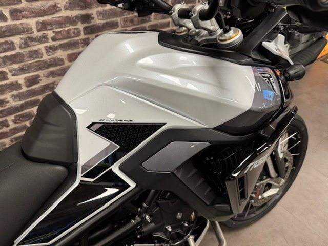 triumph - tiger-900-rally-pro